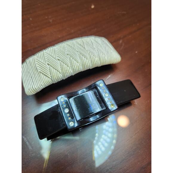 Vintage Hair Clip Duo‎ – Revlon Cream Fabric Barrette & Black Rhinestone Clip - Picture 2 of 3